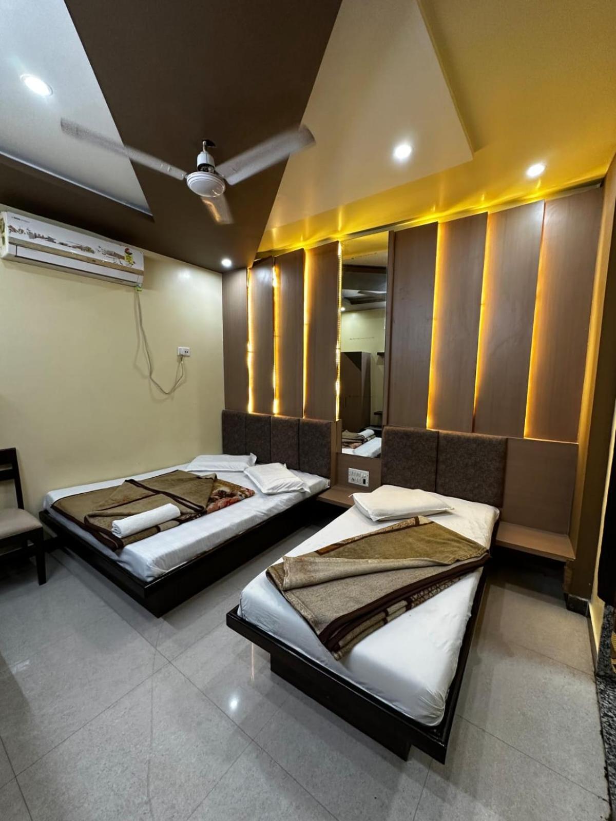 Hotel Mittal Inn Аджмер Экстерьер фото