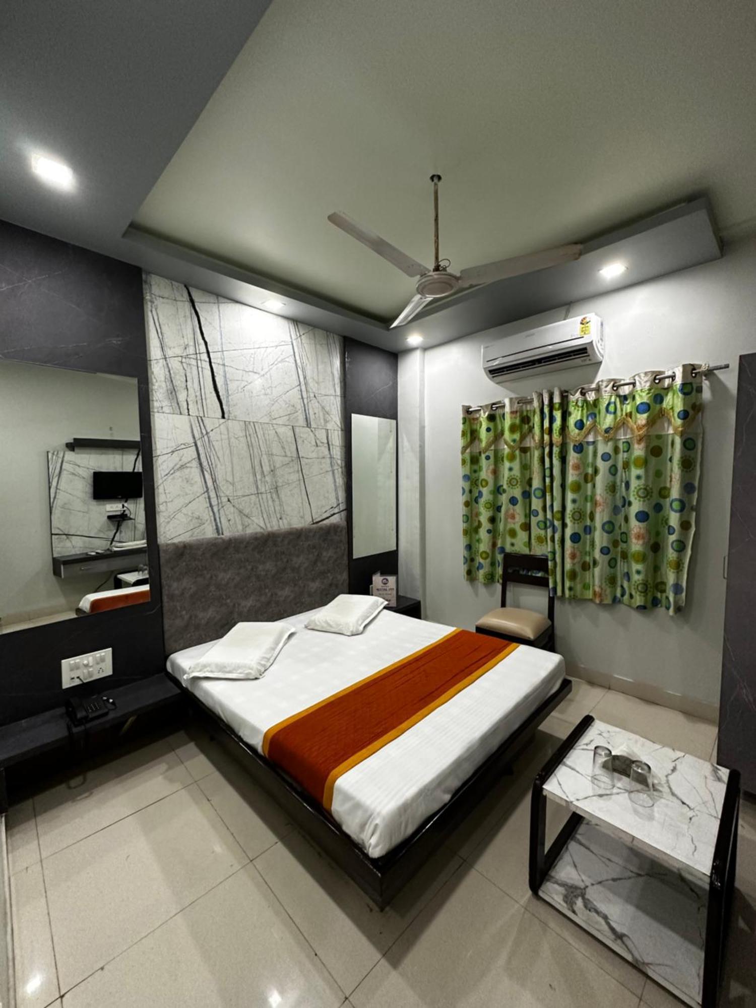 Hotel Mittal Inn Аджмер Экстерьер фото