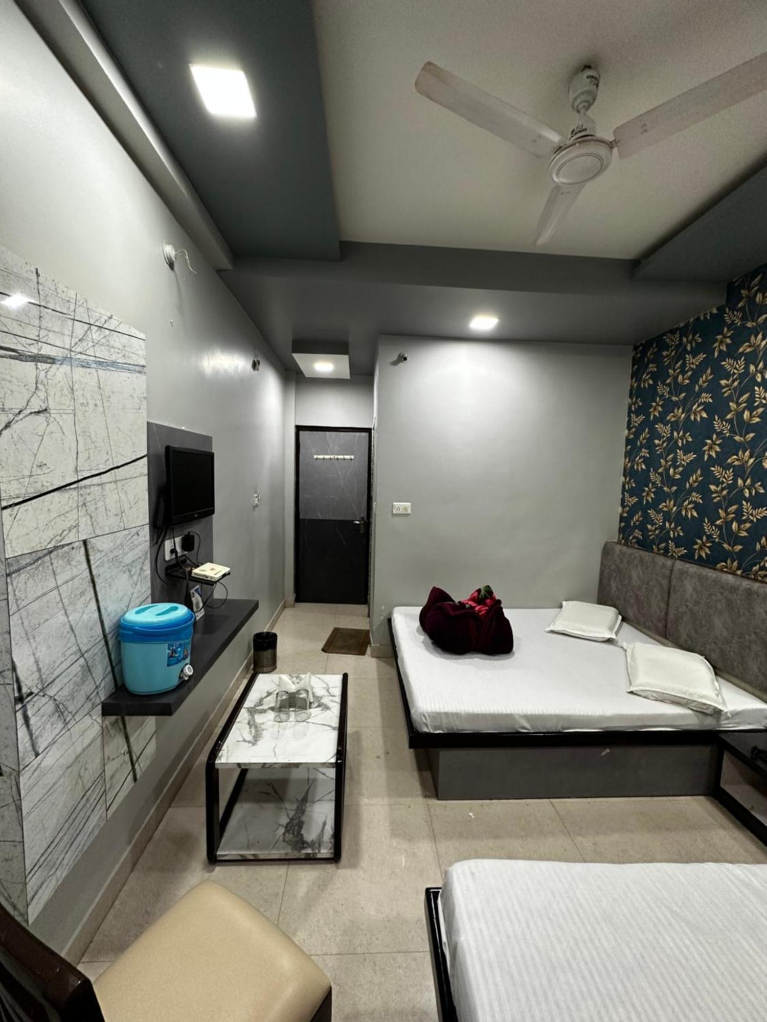 Hotel Mittal Inn Аджмер Экстерьер фото
