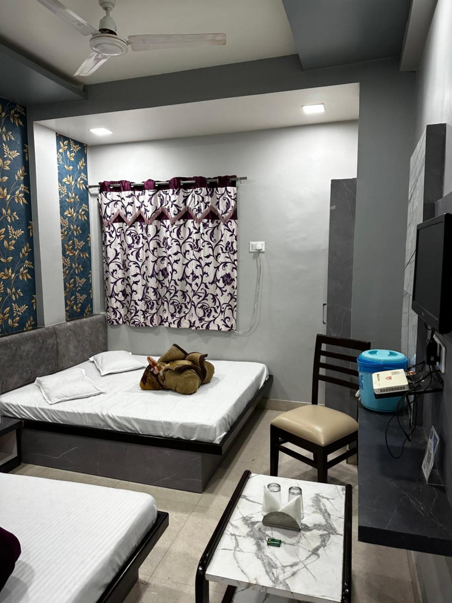 Hotel Mittal Inn Аджмер Экстерьер фото